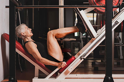 Ingesta proteica en mujeres posmenopáusicas residentes en la comunidad y su relación con la sarcopenia